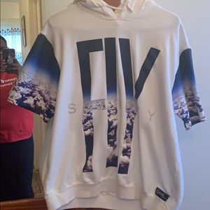 Fly Society men’s short sleeve sweatshirt